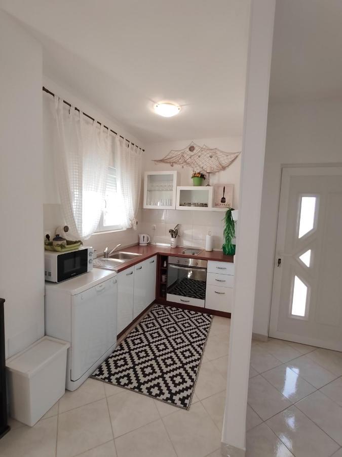 Apartments Karla I Ivano 曼德雷 外观 照片